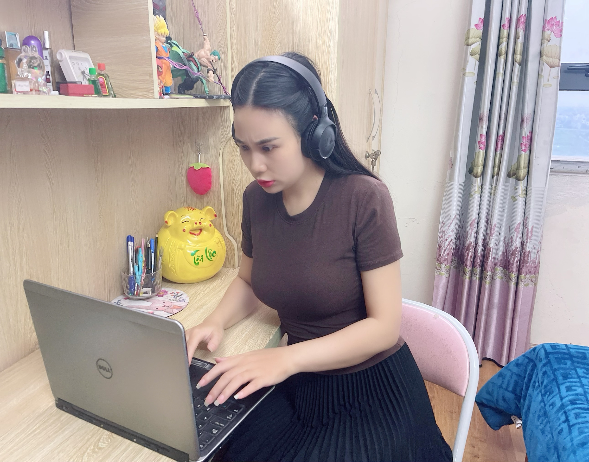 Hàn Tiêu Minh Nhi với phong cách làm việc chuyên nghiệp